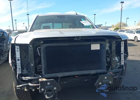 2018 GMC Sierra 1500 Slt z USA, uszkodzony, nr VIN 3GTU2NEC7JG627996